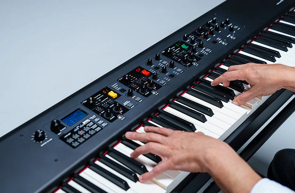Đàn Stage Piano Yamaha CP73 73-Key
