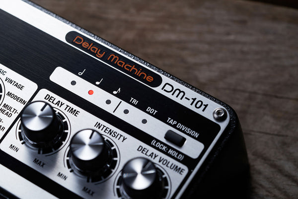 Pedal Guitar Delay Machine Boss DM-101