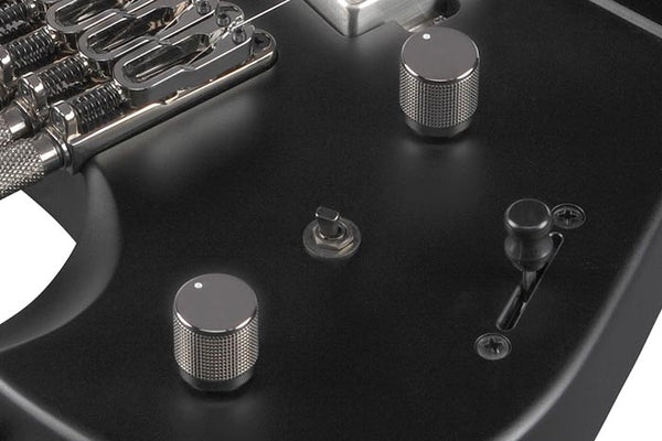 Ibanez QX54QM có bộ chuyển mạch dyna-MIX9 với 9 âm giai khác nhau
