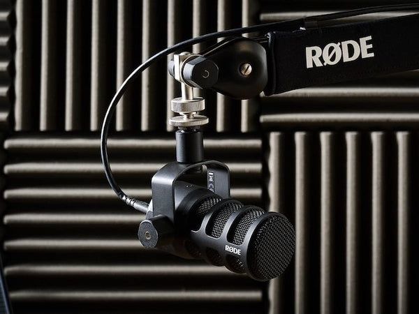 RØDE PodMic USB là micro dynamic định hướng