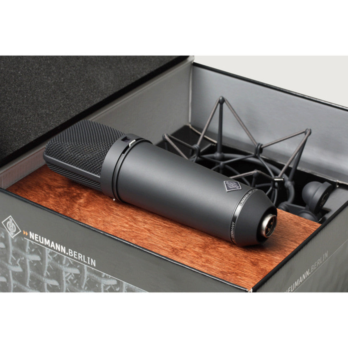 Micro Thu Âm Neumann U 87 Ai Studio Set, Diaphragm Condenser-Mai Nguyên Music
