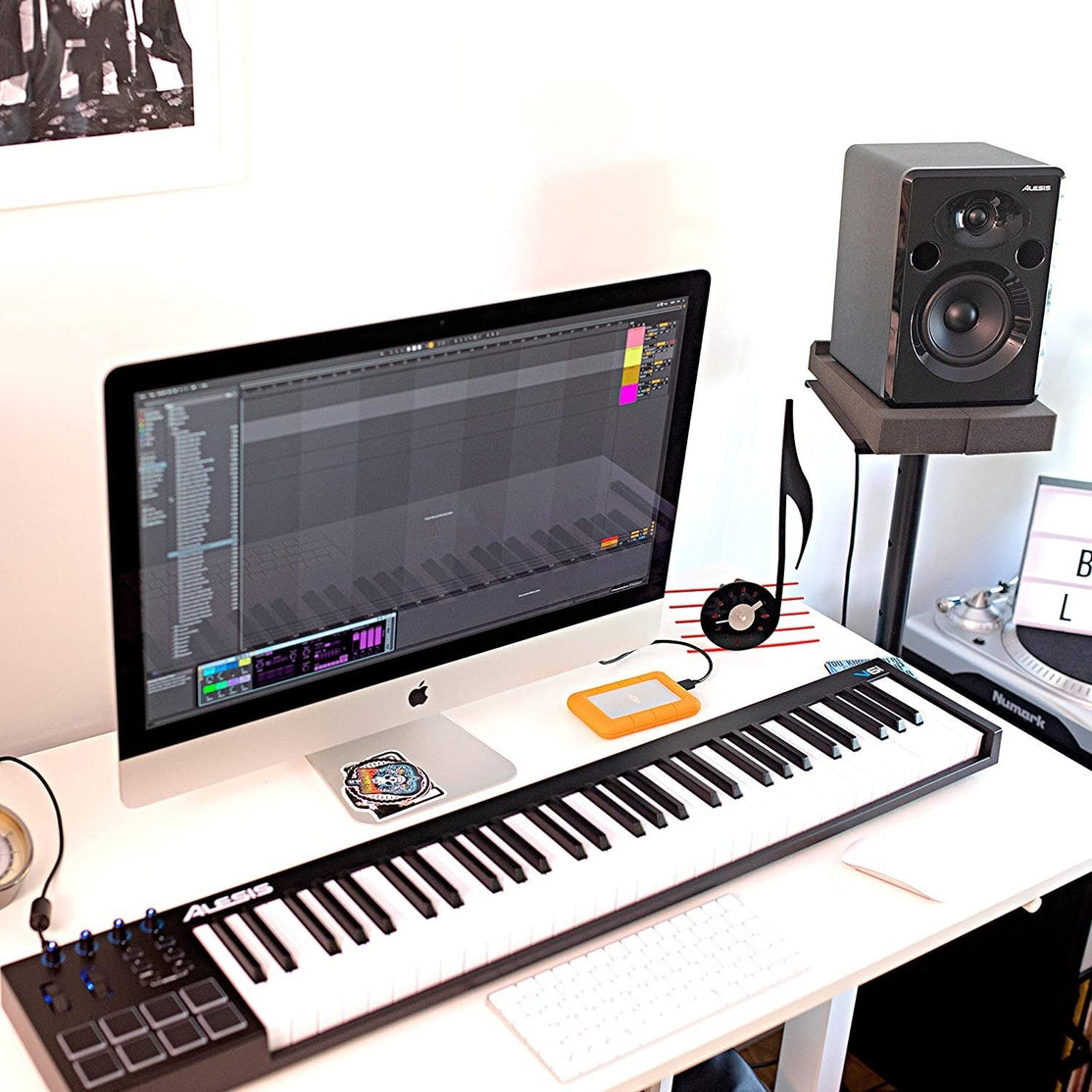 MIDI Keyboard Controller Alesis V61-Mai Nguyên Music