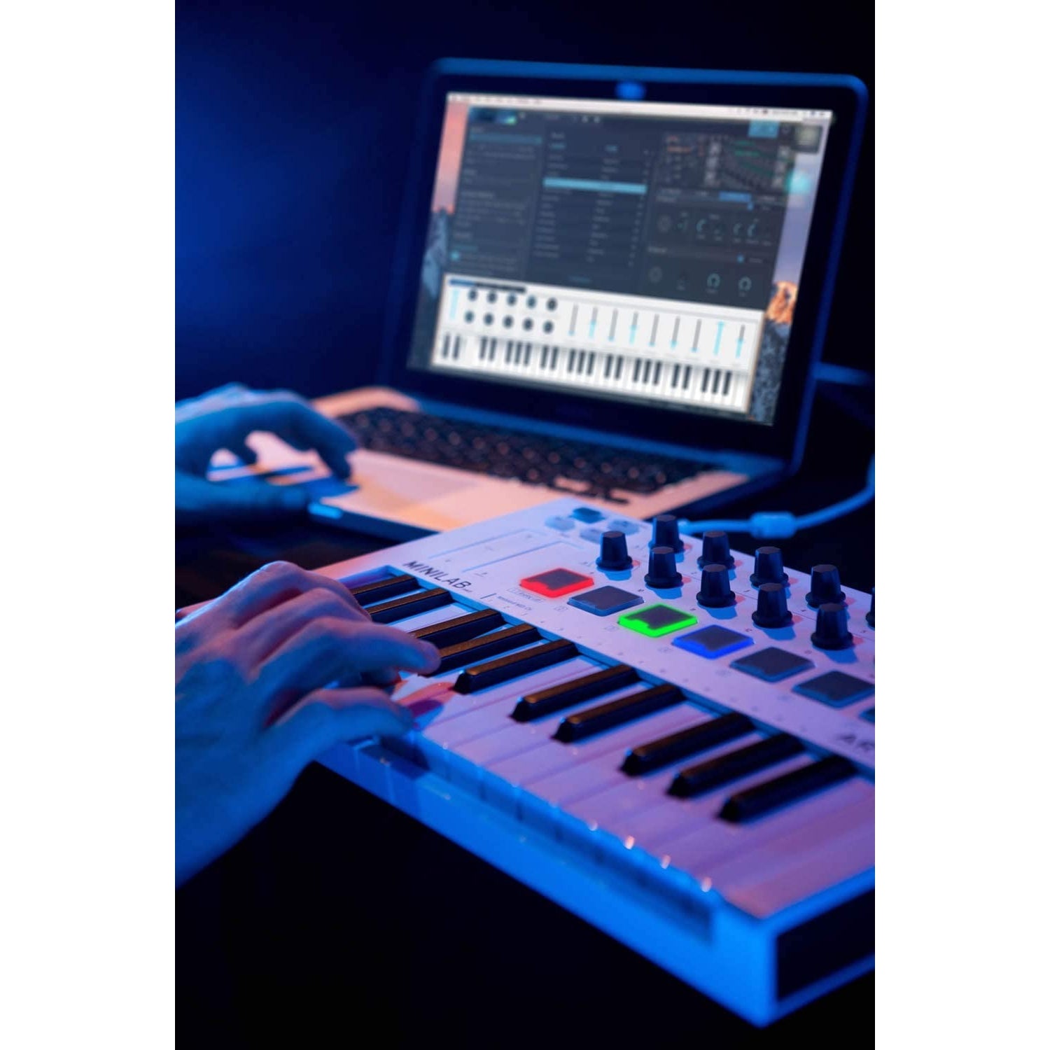 MIDI Keyboard Controller Arturia MiniLab Universal MKII-Mai Nguyên Music