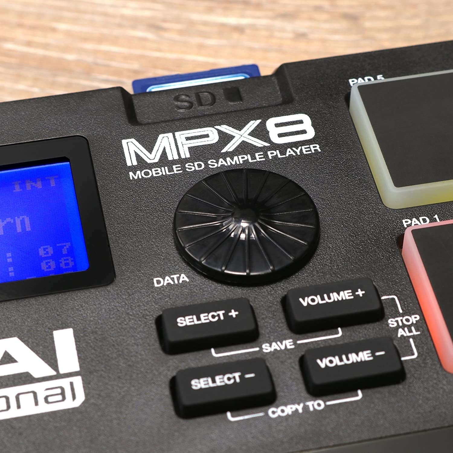 MIDI Pad Controller Akai MPX8-Mai Nguyên Music