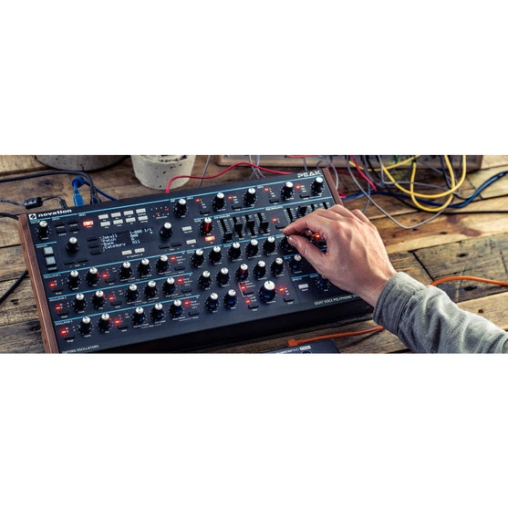 Novation Peak Eight-voice Polyphonic Desktop Synthesiser-Mai Nguyên Music