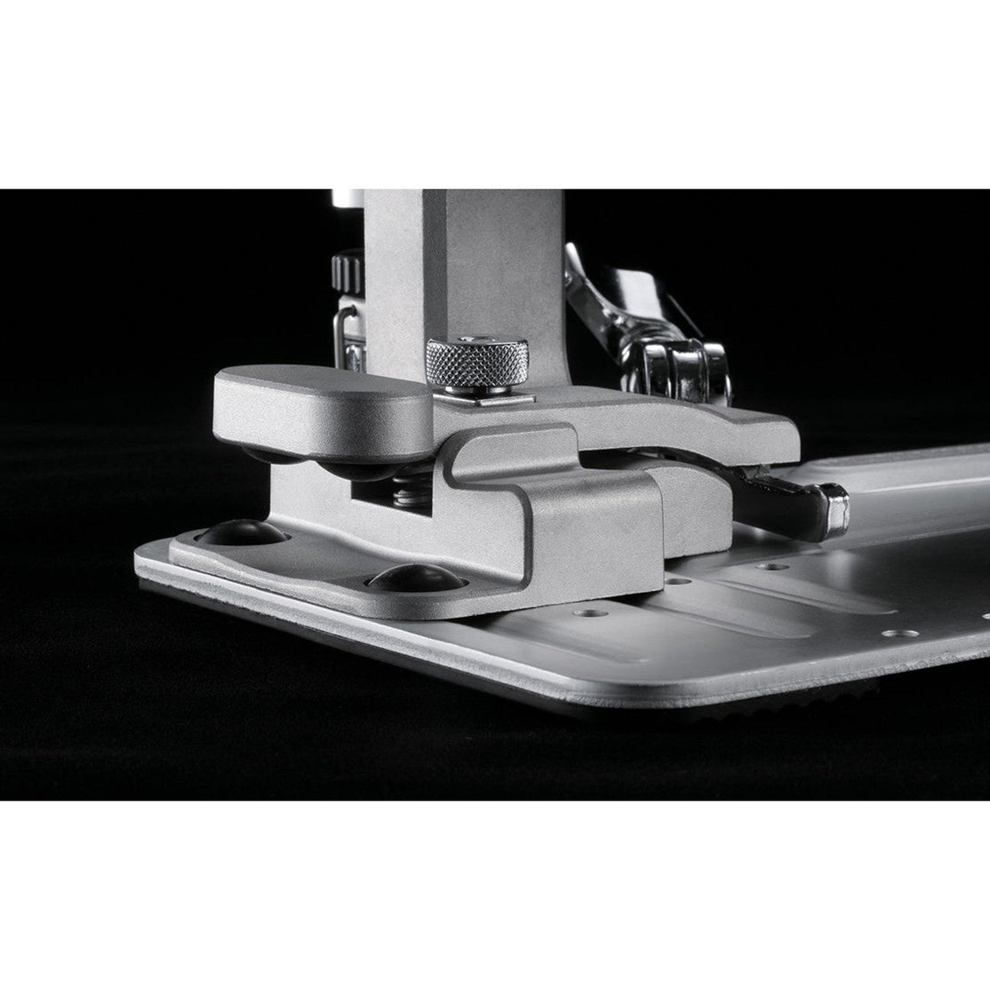 Pedal Đơn Trống Bass Pearl P3000D Demon Direct Drive-Mai Nguyên Music