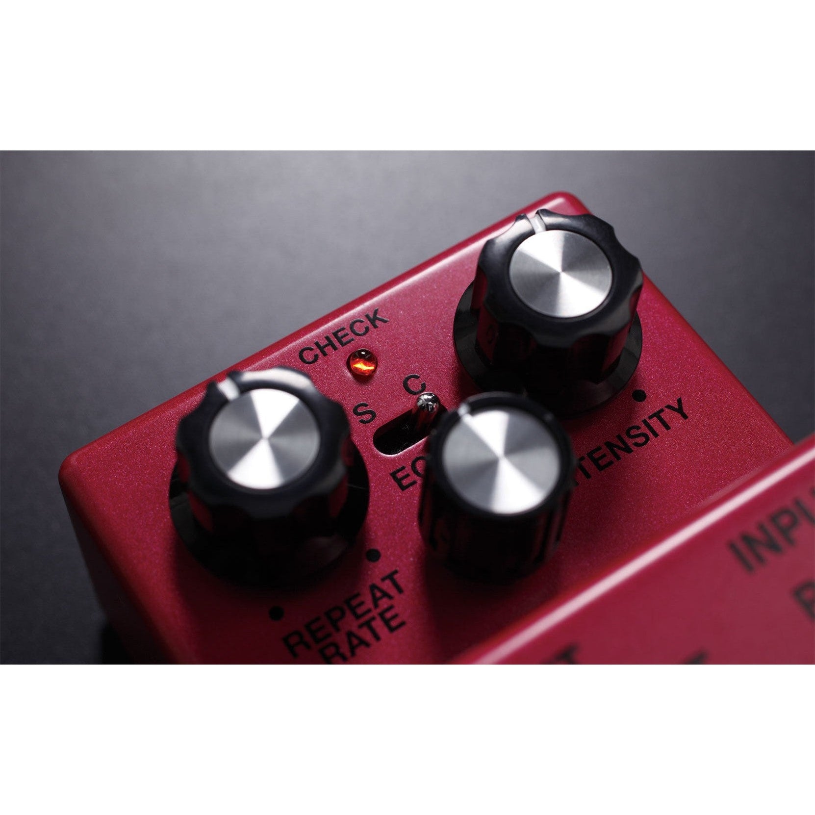 Pedal Guitar Boss DM-2W Delay Waza Craft-Mai Nguyên Music