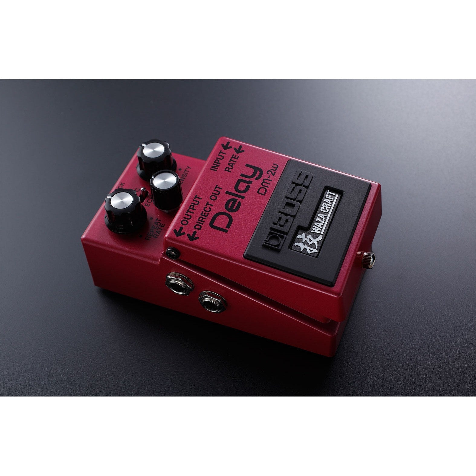 Pedal Guitar Boss DM-2W Delay Waza Craft-Mai Nguyên Music