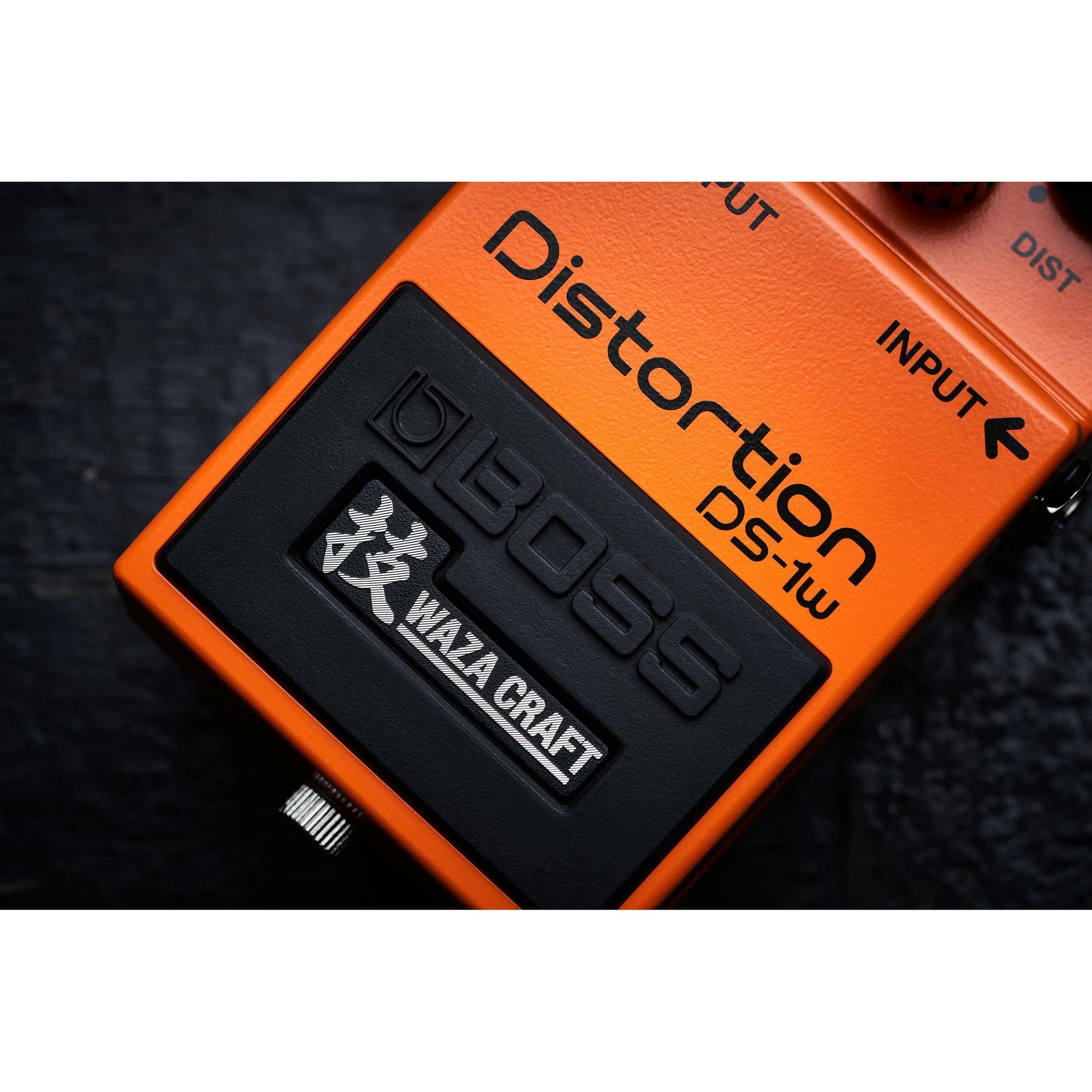 Pedal Guitar Boss DS-1W Waza Craft Distortion-Mai Nguyên Music