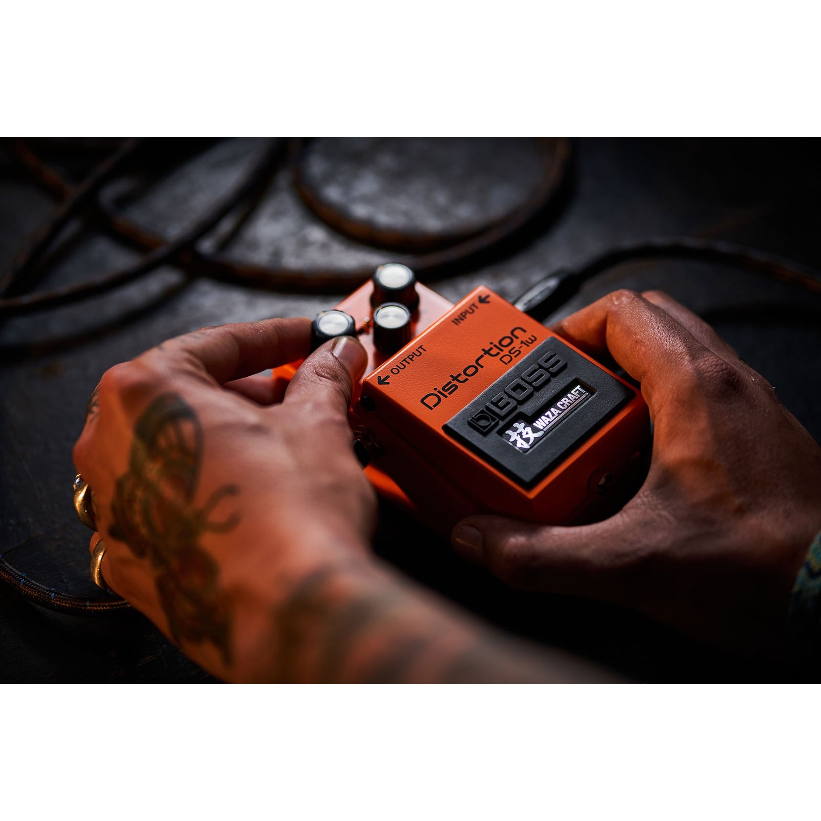 Pedal Guitar Boss DS-1W Waza Craft Distortion-Mai Nguyên Music