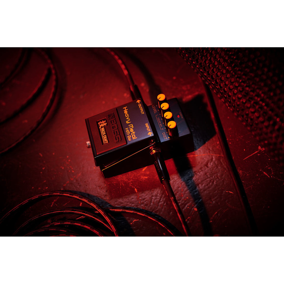 Pedal Guitar Boss HM-2W Waza Craft Heavy Metal Distortion-Mai Nguyên Music