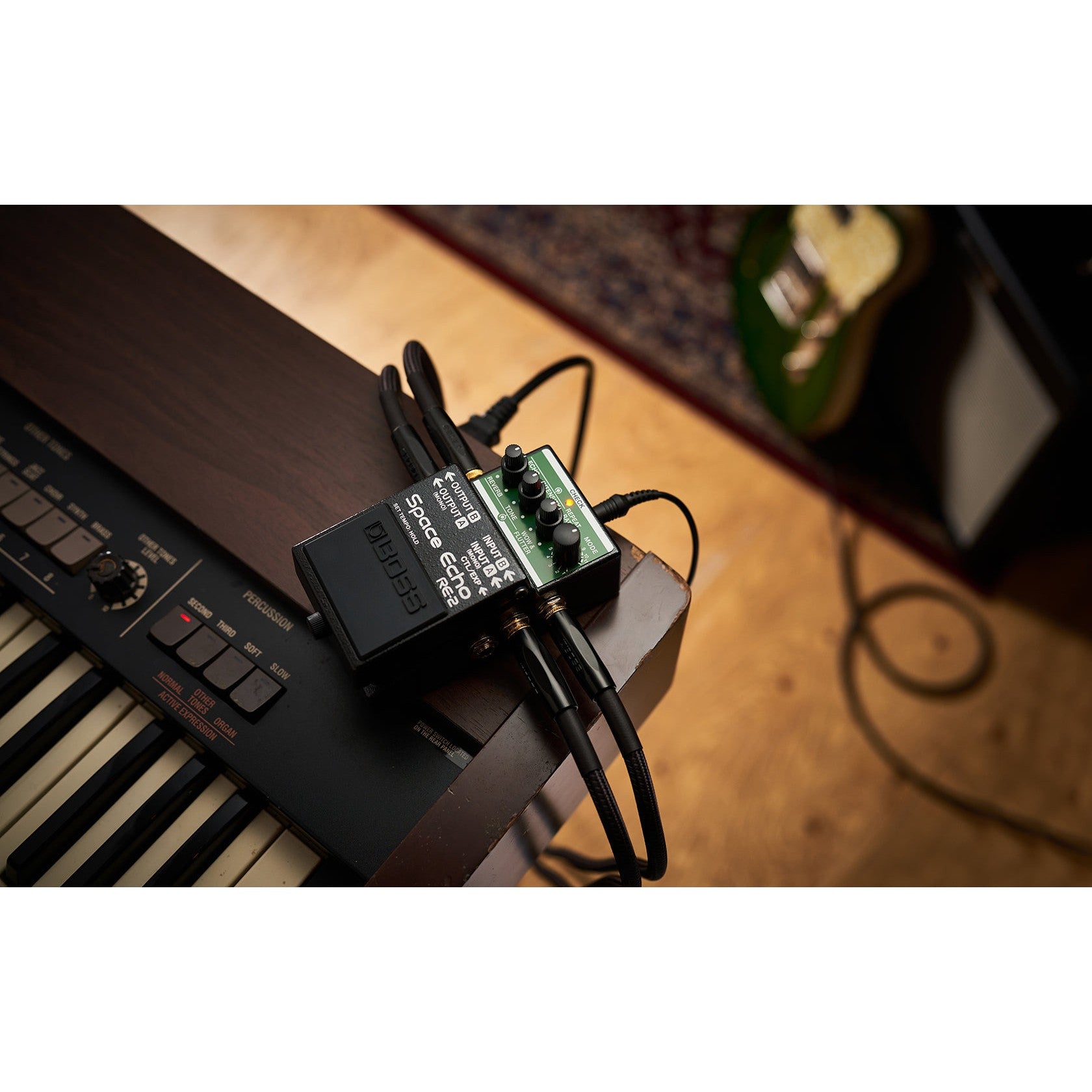 Pedal Guitar Boss RE-2 Space Echo Delay & Reverb-Mai Nguyên Music