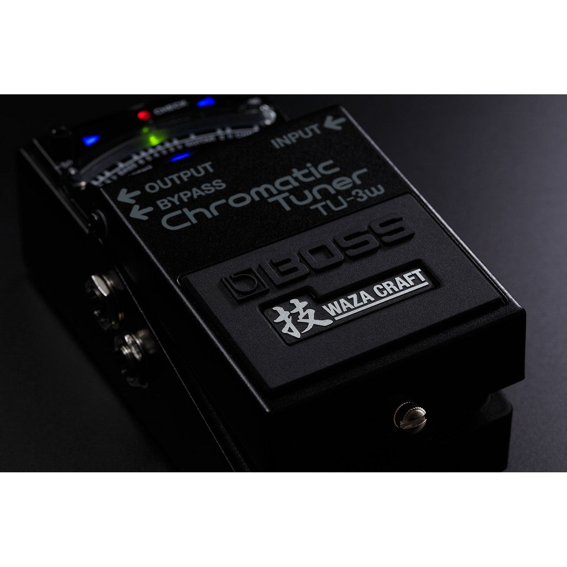 Pedal Guitar Boss TU-3W Waza Craft Chromatic Tuner-Mai Nguyên Music