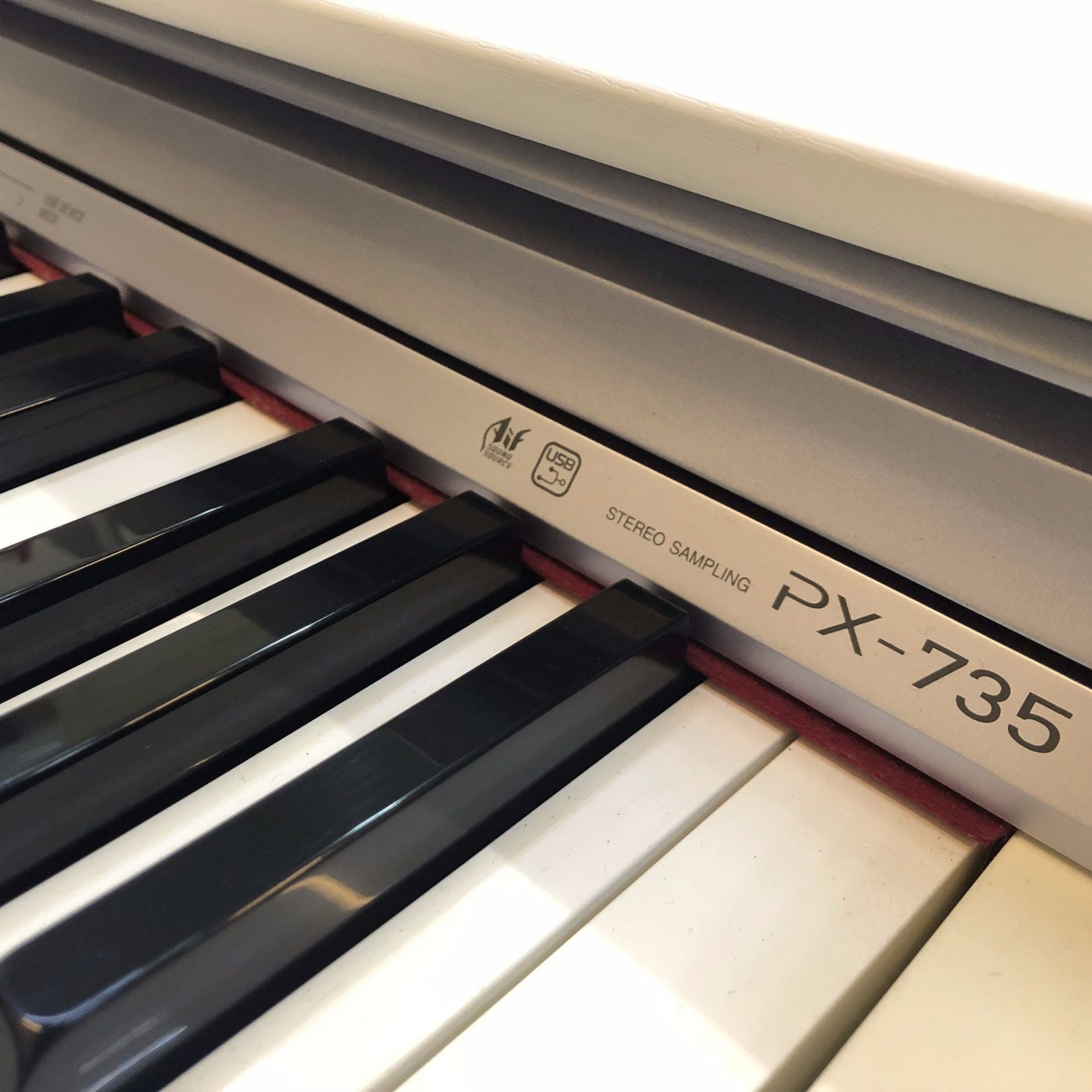 Đàn Piano Điện Casio PX-735 - Qua Sử Dụng