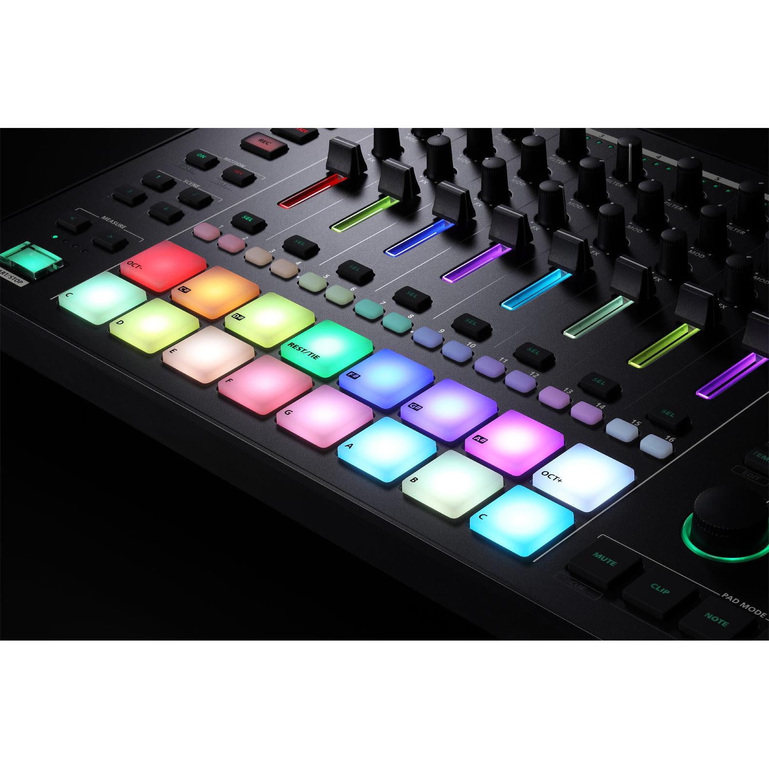 Roland MC-707 8-track Groovebox-Mai Nguyên Music