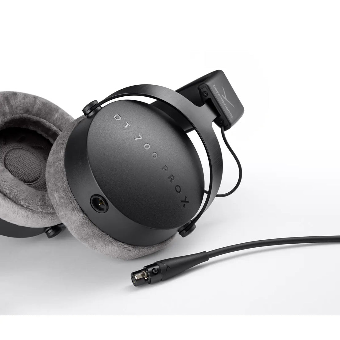 Tai Nghe Kiểm Âm Beyerdynamic DT 700 Pro X 48 Ohm-Mai Nguyên Music
