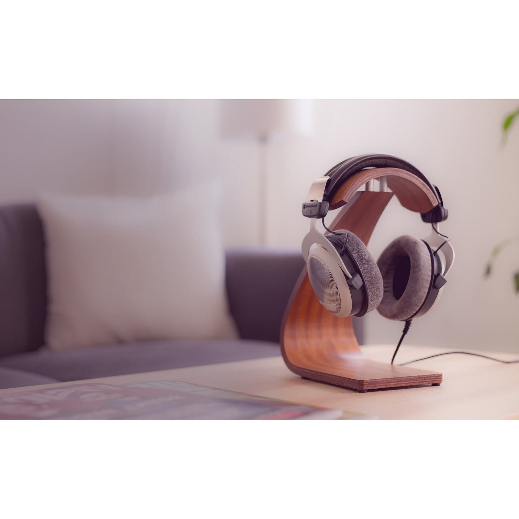 Tai Nghe Kiểm Âm Beyerdynamic DT 880 Edition-Mai Nguyên Music