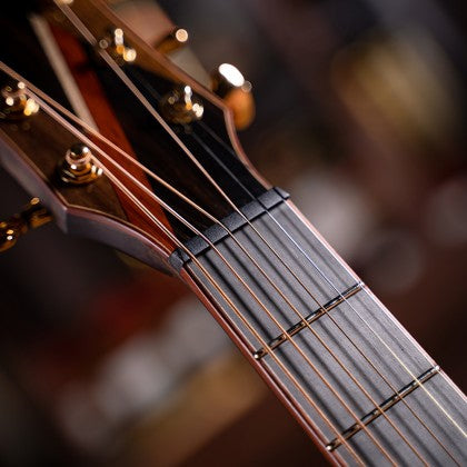 Đàn Guitar Acoustic Abstract Delta