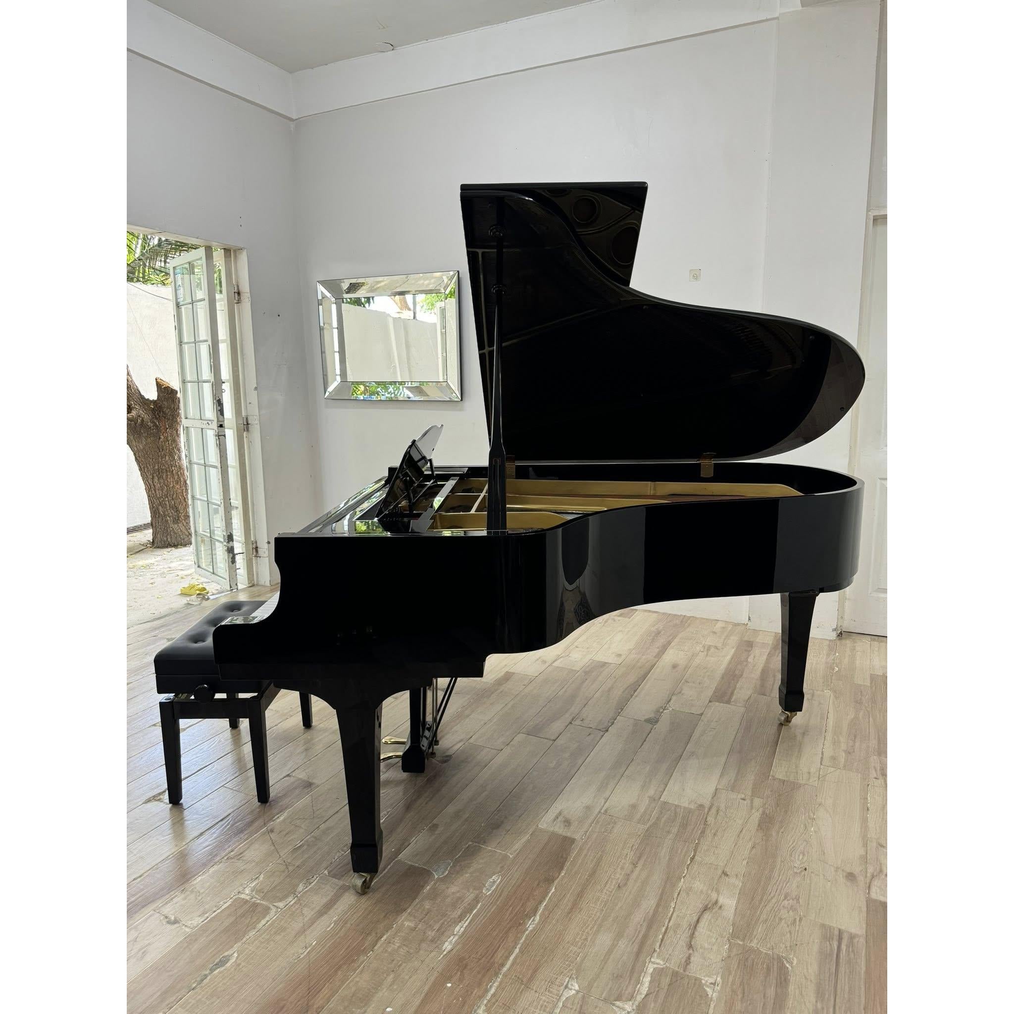 Đàn Grand Piano Yamaha G5E - Qua Sử Dụng
